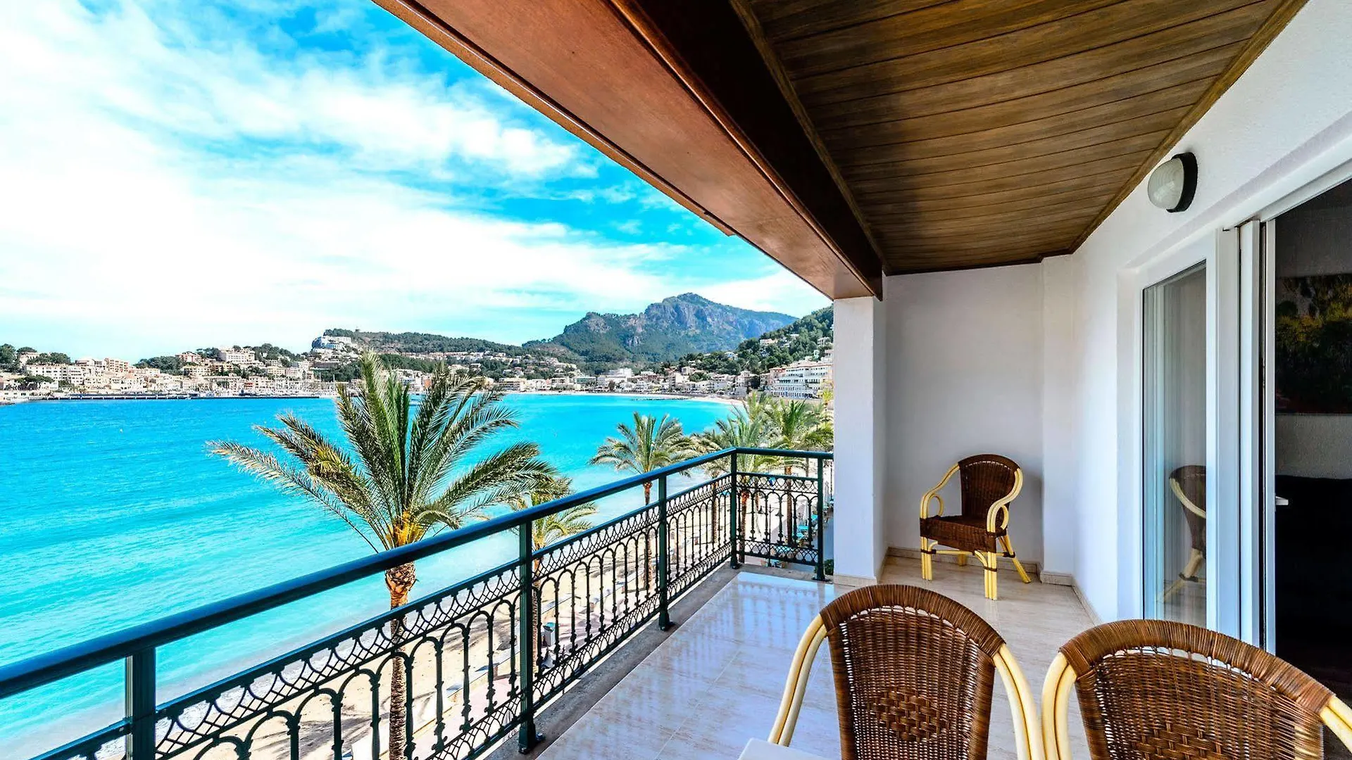 Lili Apartments Port De Soller Spain